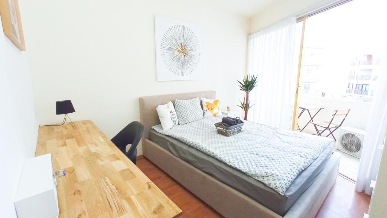 1A Beach & Business Apartment In The City Center! Lárnaca Exterior foto