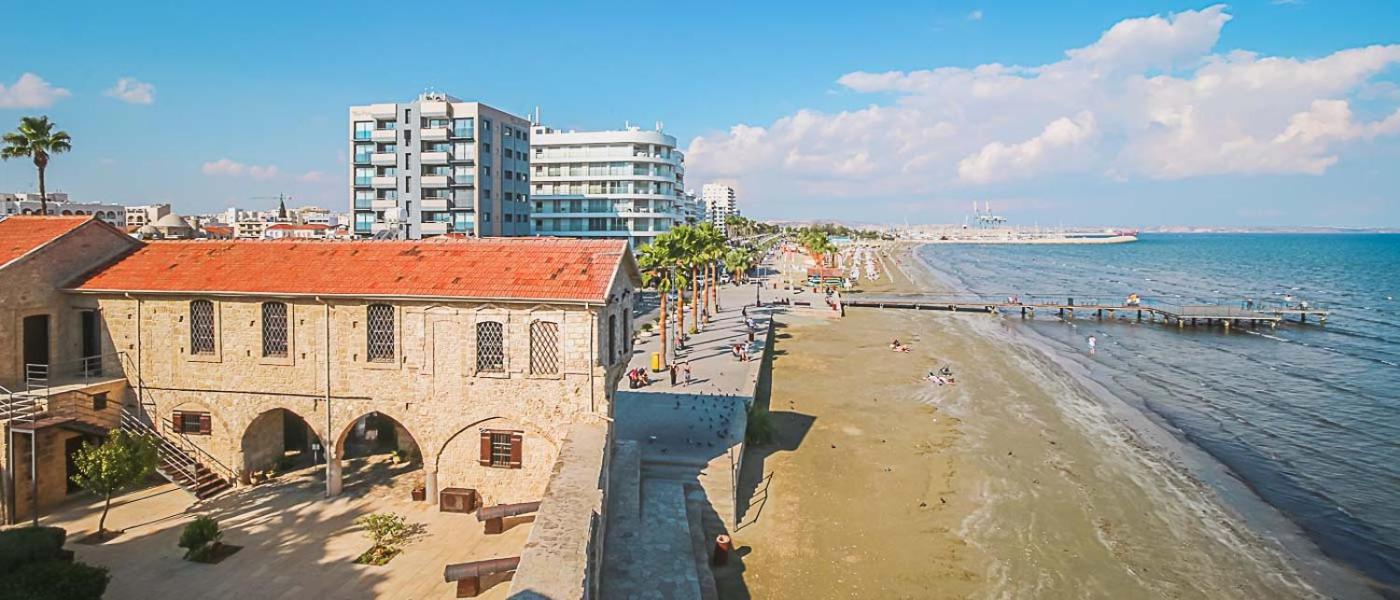 1A Beach & Business Apartment In The City Center! Lárnaca Exterior foto